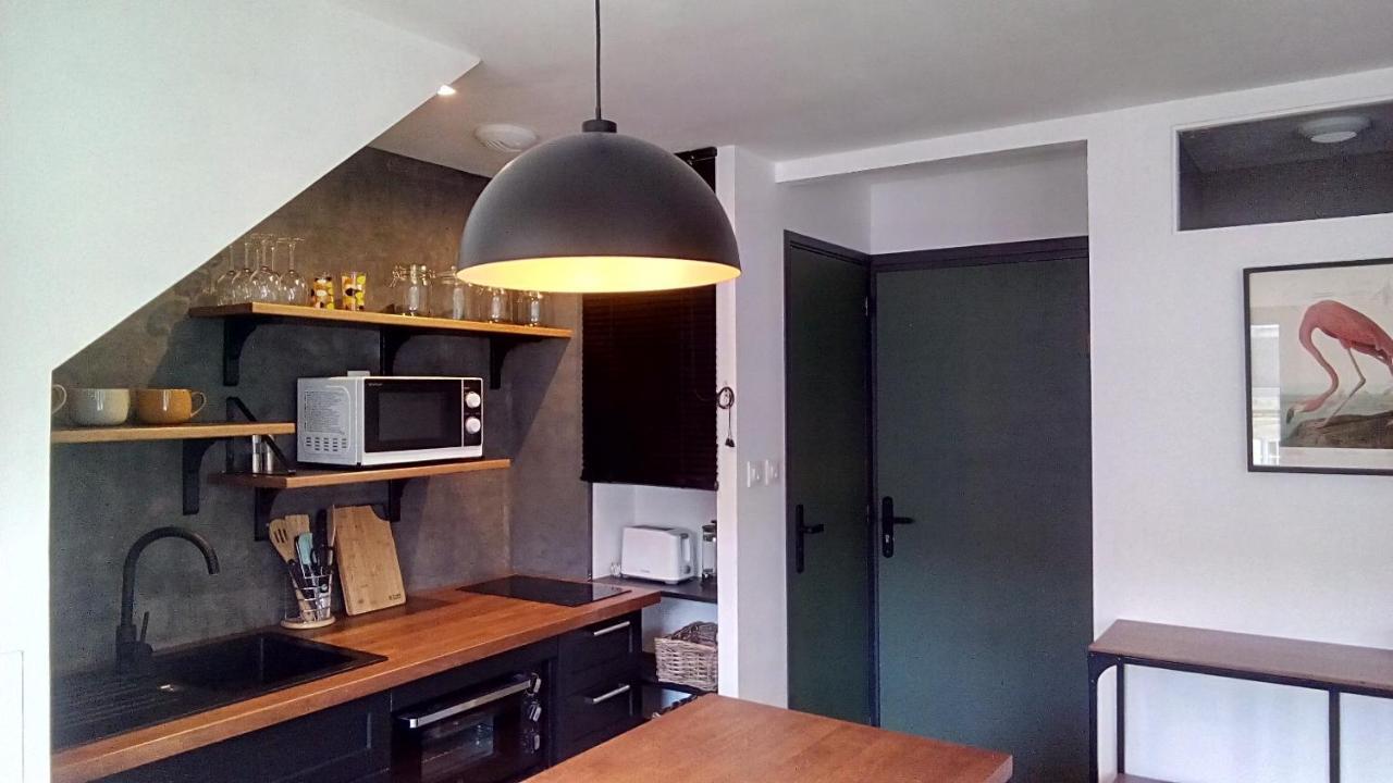 Les Appartements Du 31 - Centre Ville - 3E Etage - 35M2 Quimper Luaran gambar